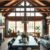 Styl modern farmhouse w aranżacji wnętrz: jak połączyć rustykalny urok z nowoczesną funkcjonalnością